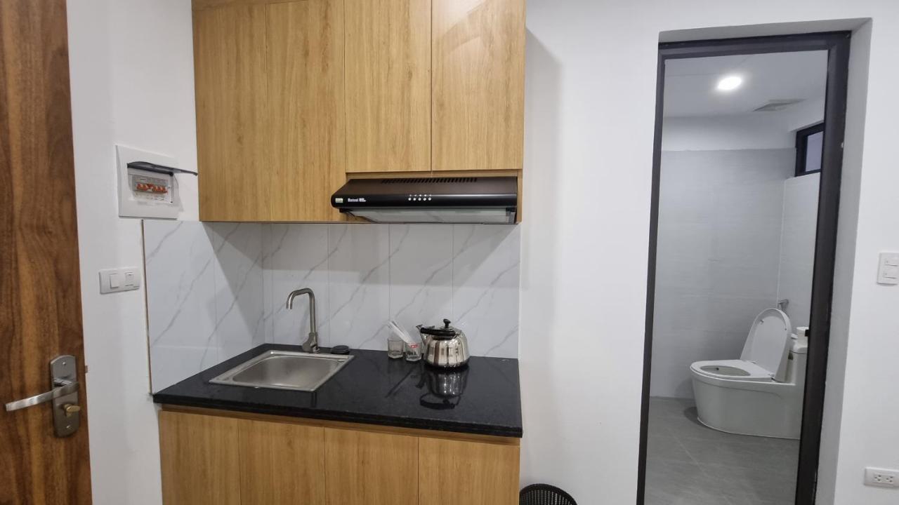 Era Apartment Khuc Thua Du Hanoi Exterior photo